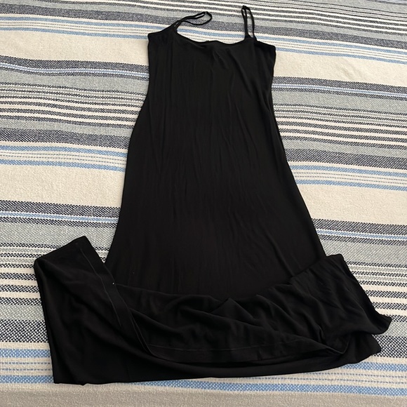 SKIMS BLACK MAXI DRESS - Picture 5 of 5